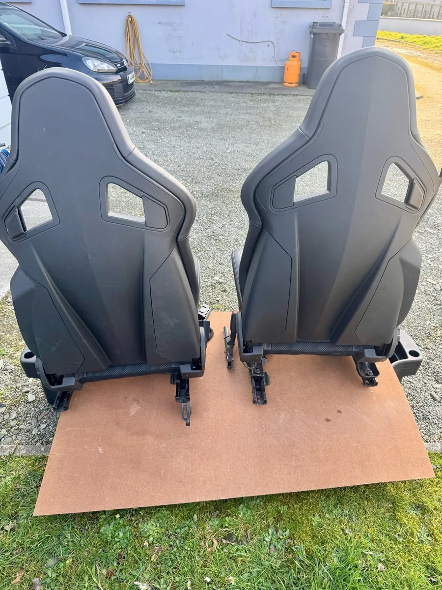 Car and van parts - Image 4