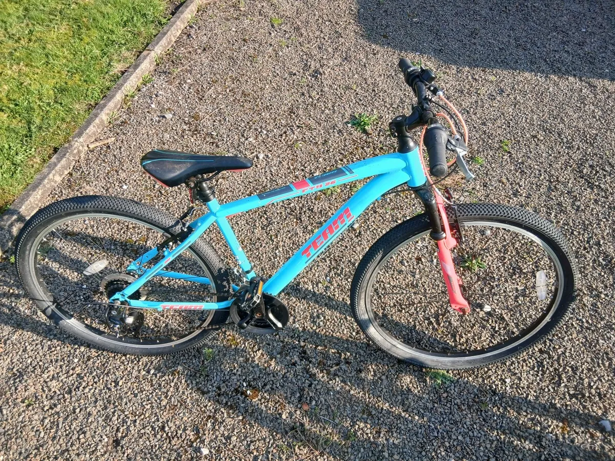 Children's bicycle - Image 1