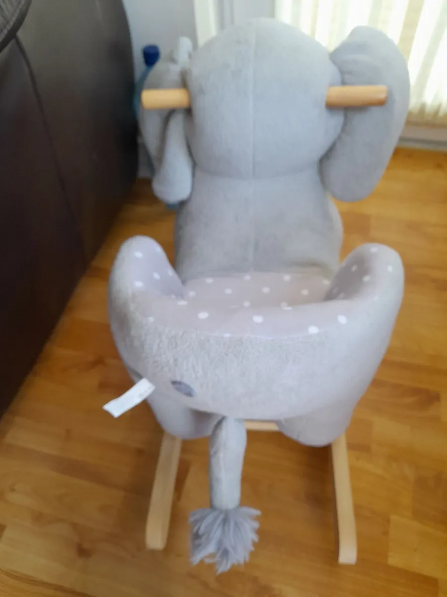 Rocking elephant toy - Image 2