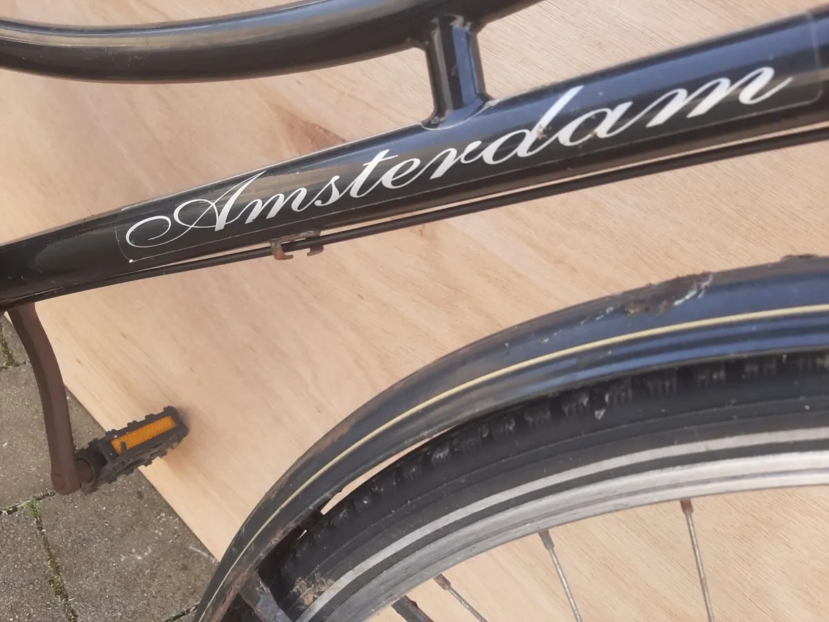 Ladies Dutch Bicycle - Image 4