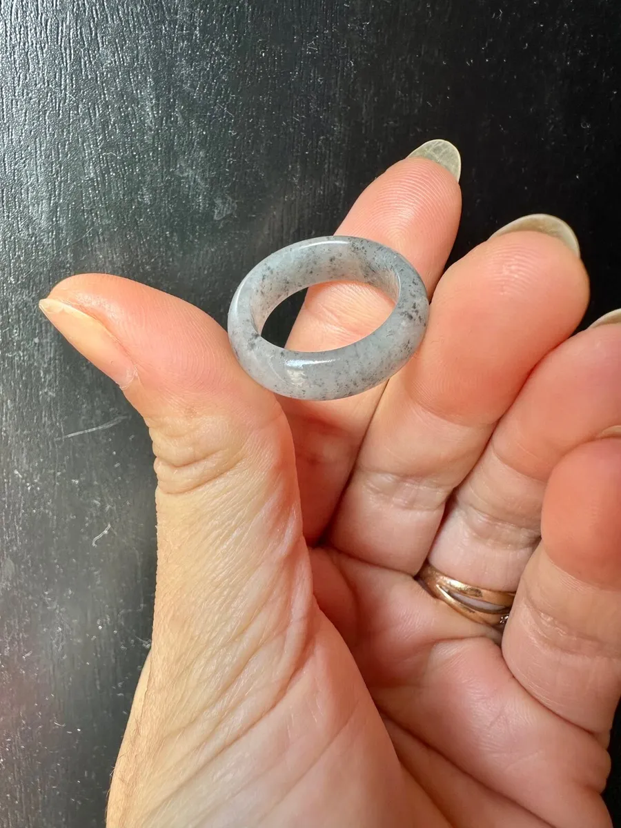 Jadeite ring - Image 2