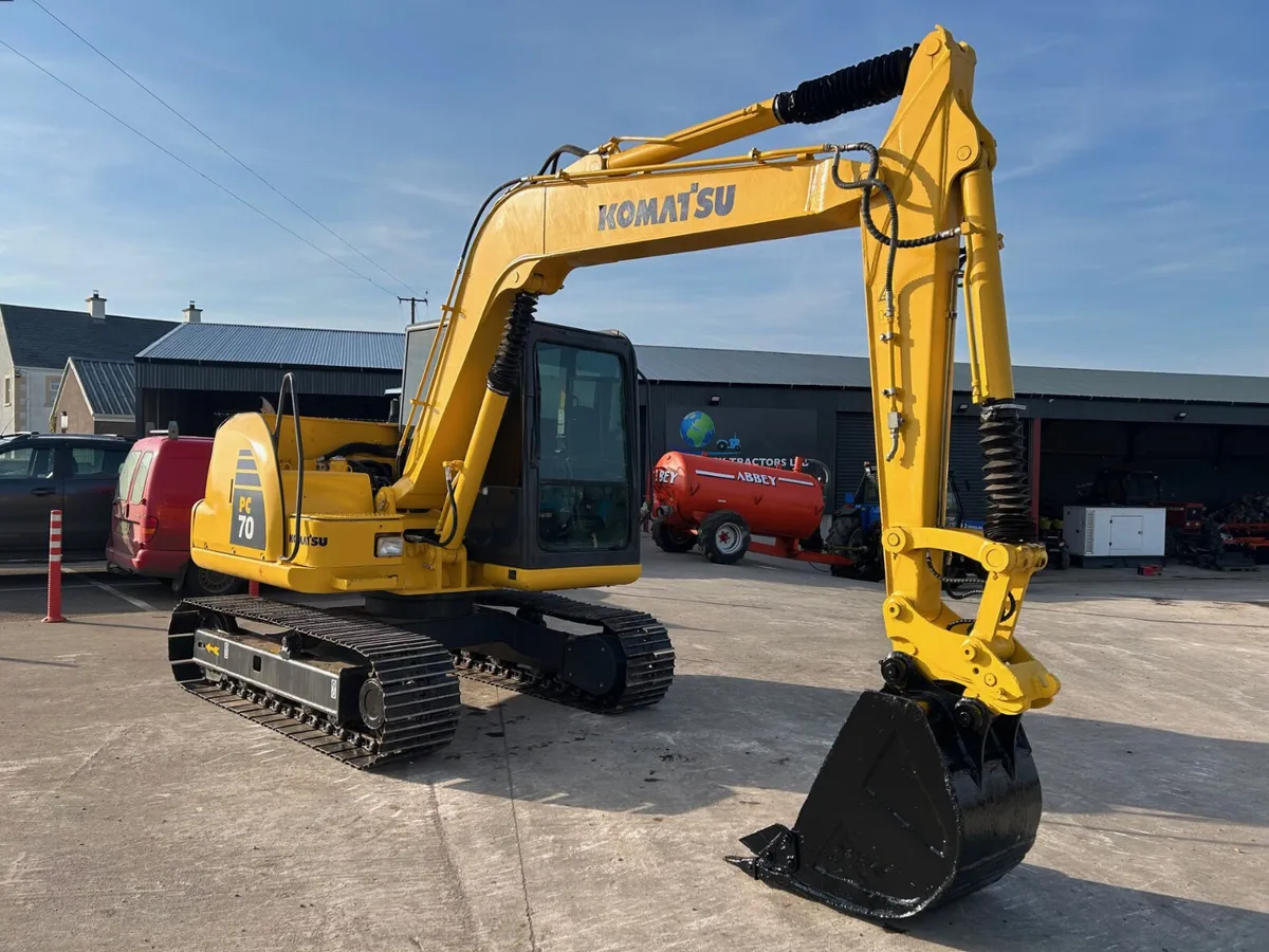 2018 Komatsu PC 70-8 - Image 2