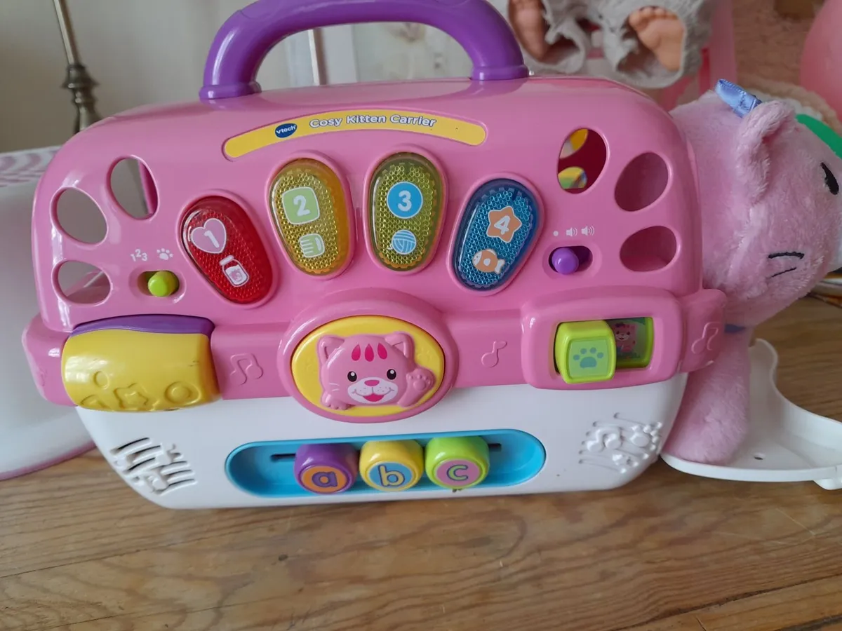 The VTech Cosy Kitten Carrier - Image 1