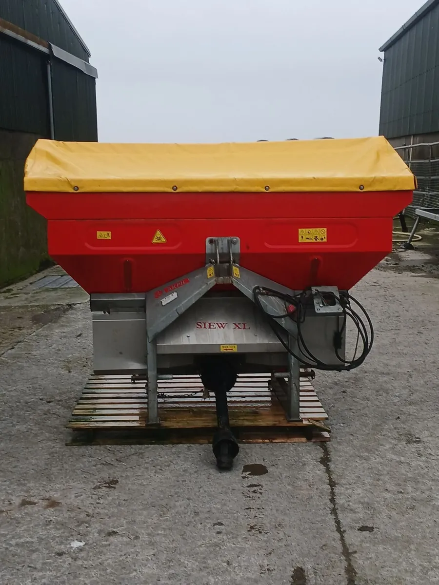 Fert spread - Image 1