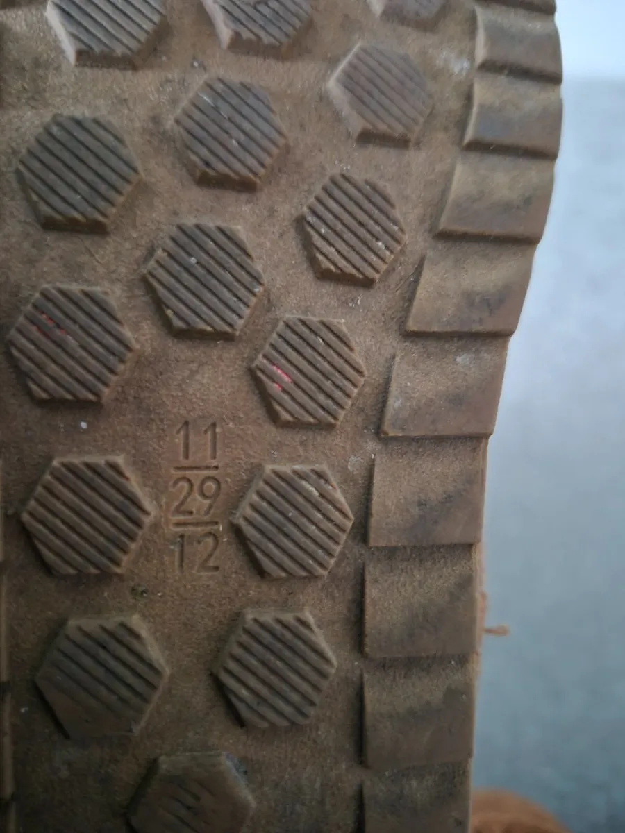 Kids Shoes (bundle) - Image 3