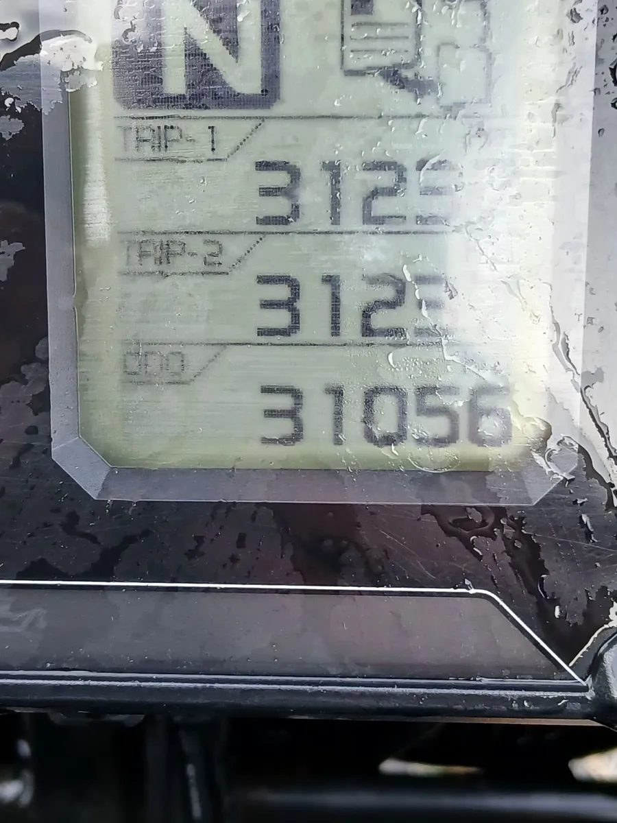 YAMAHA TRACER 900 - Image 2