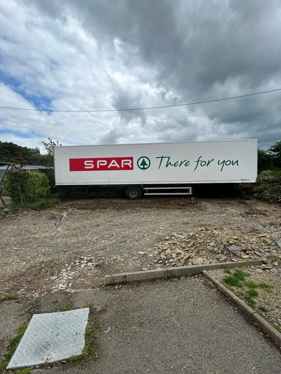 Insulated storage container - Image 2