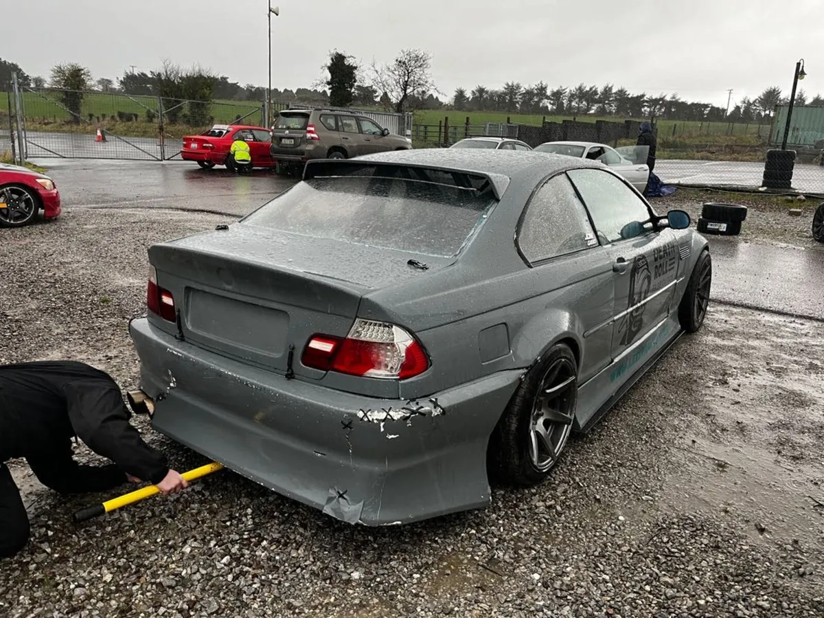 330ci Drift car - Image 4