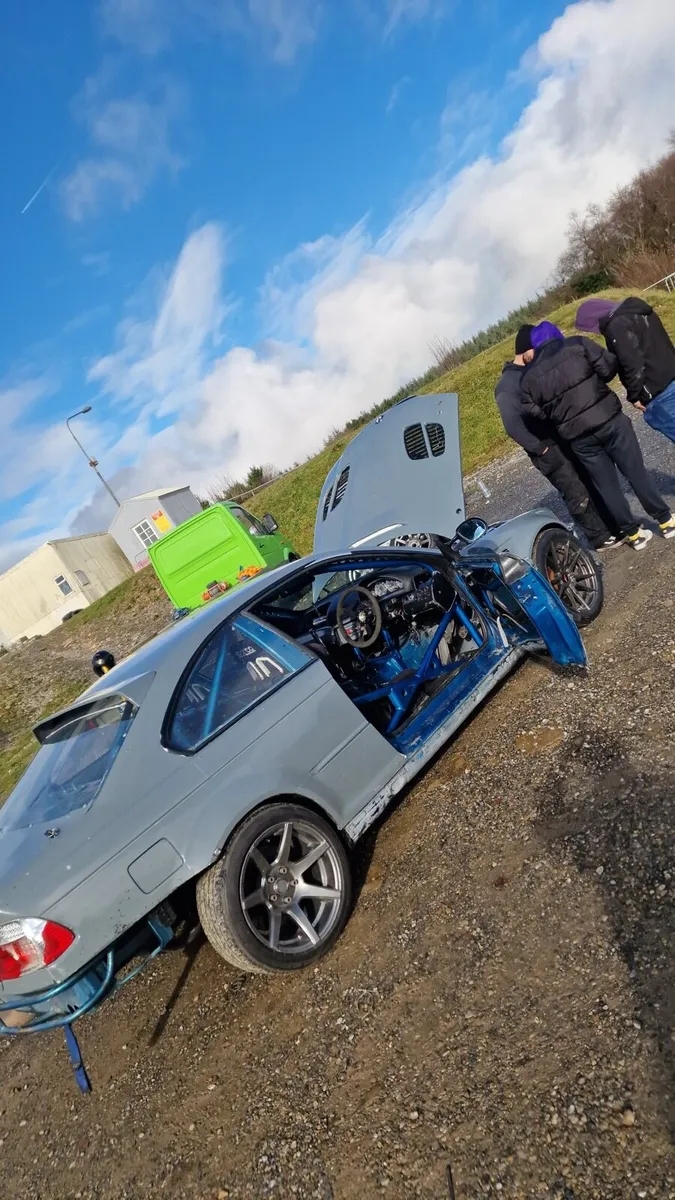 330ci Drift car - Image 2