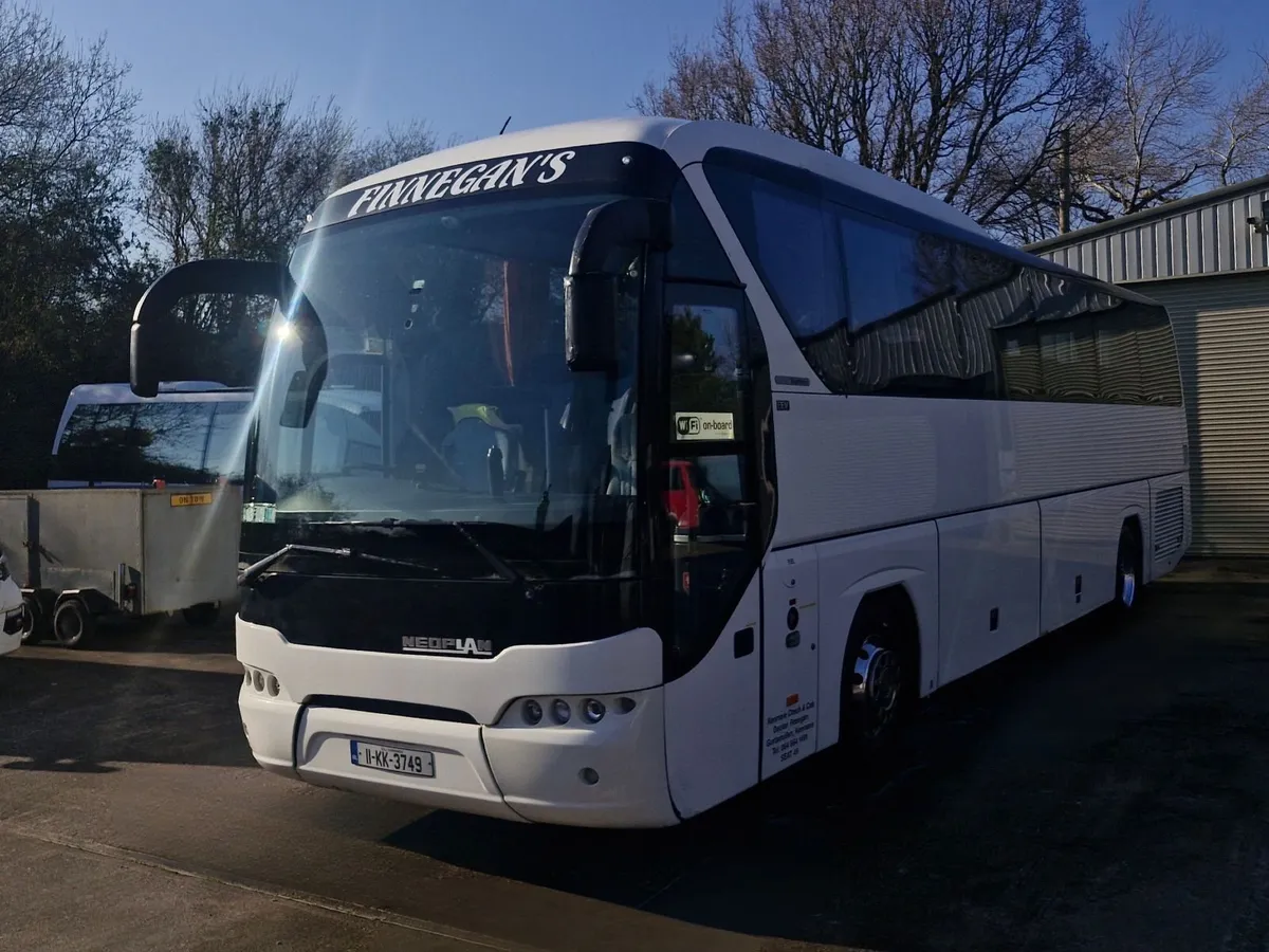 MAN Neoplan Tourliner | Low Mileage | 50 seater - Image 1