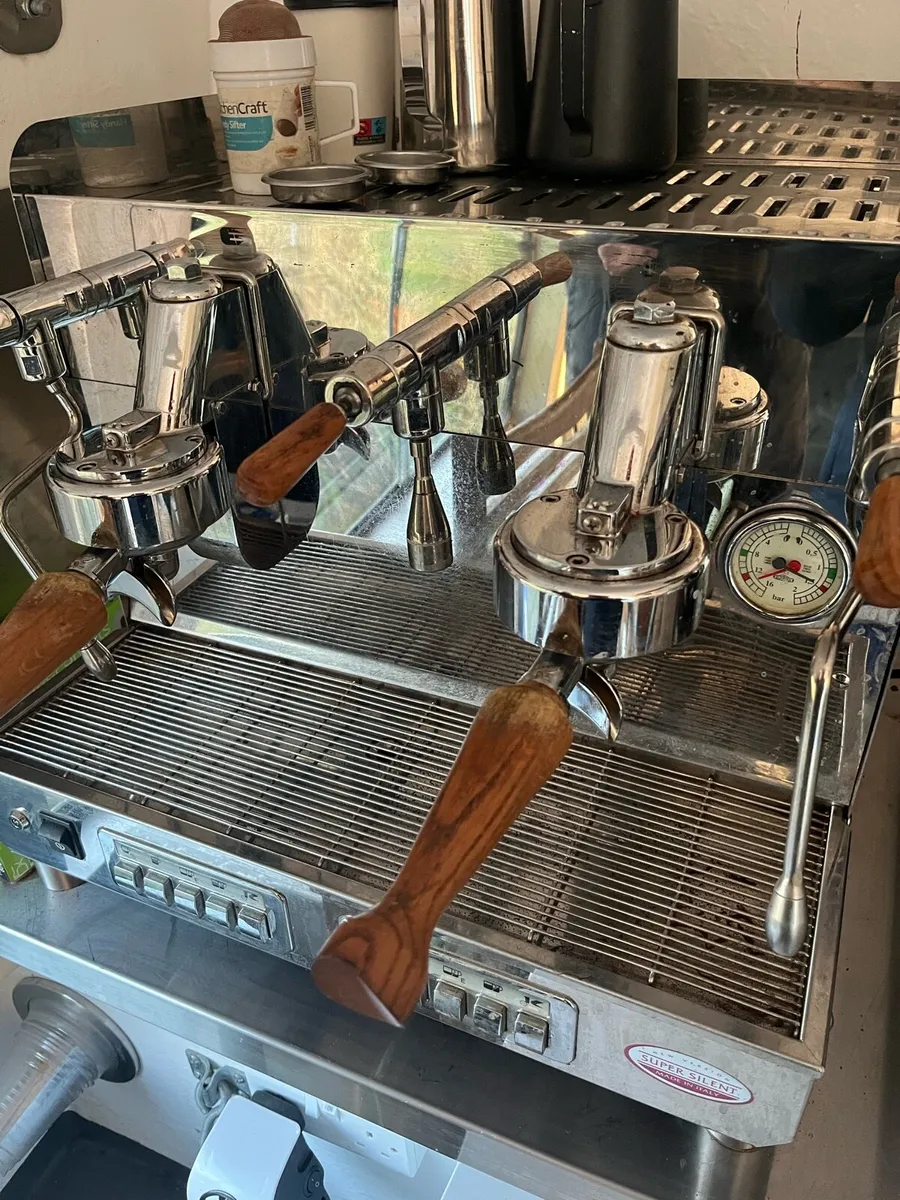 Elektra espresso Machine - Image 1