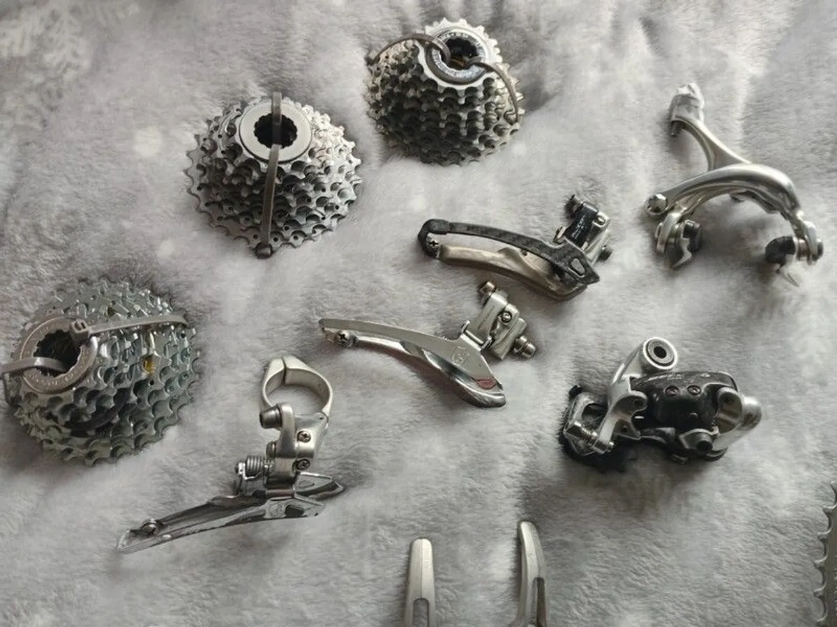 Campagnolo Record 10 speed groupset - Image 2