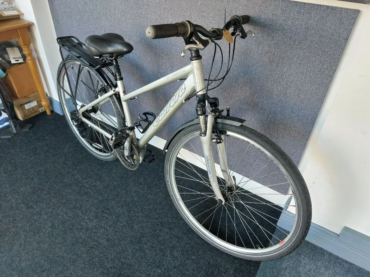 Carrera Hybrid - Image 1