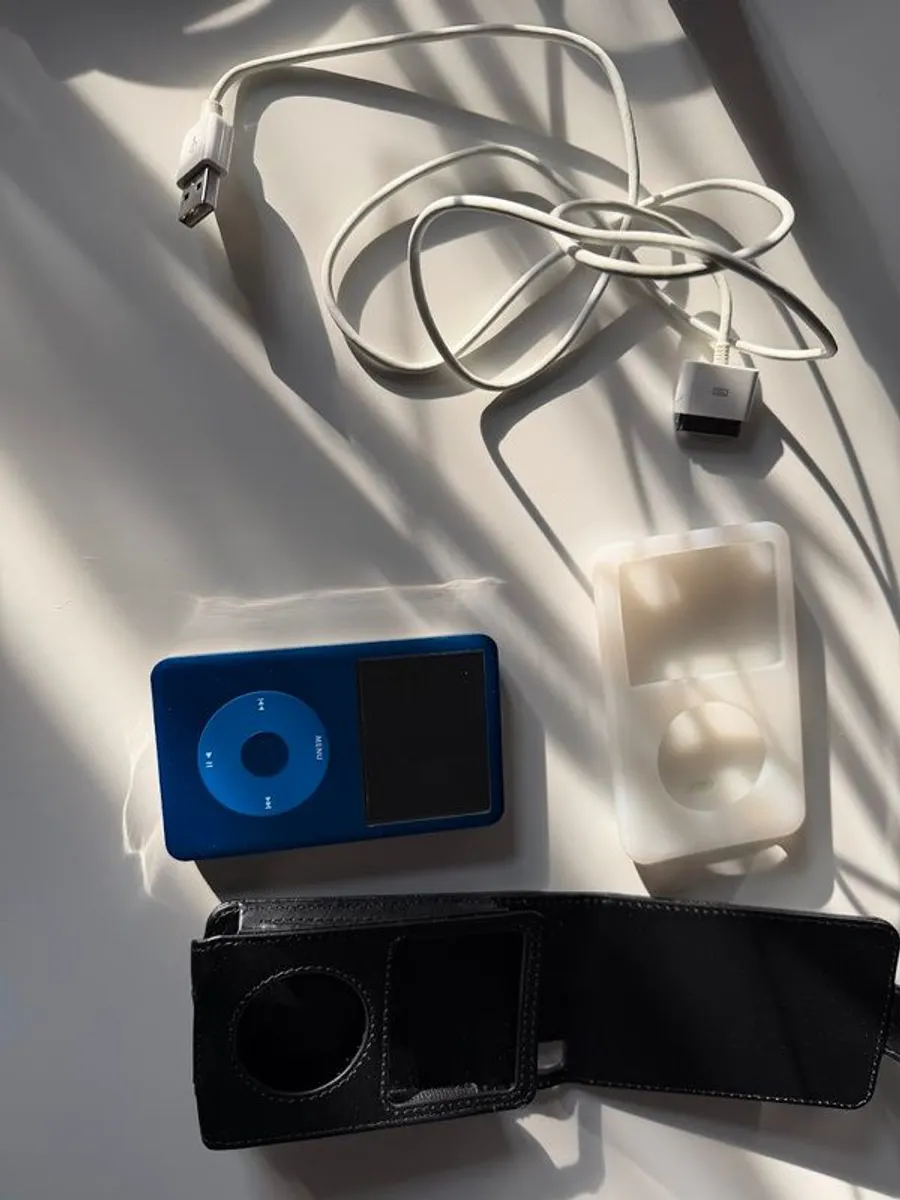 iPod Classic 7th Gen Modded 1 TB - Image 2