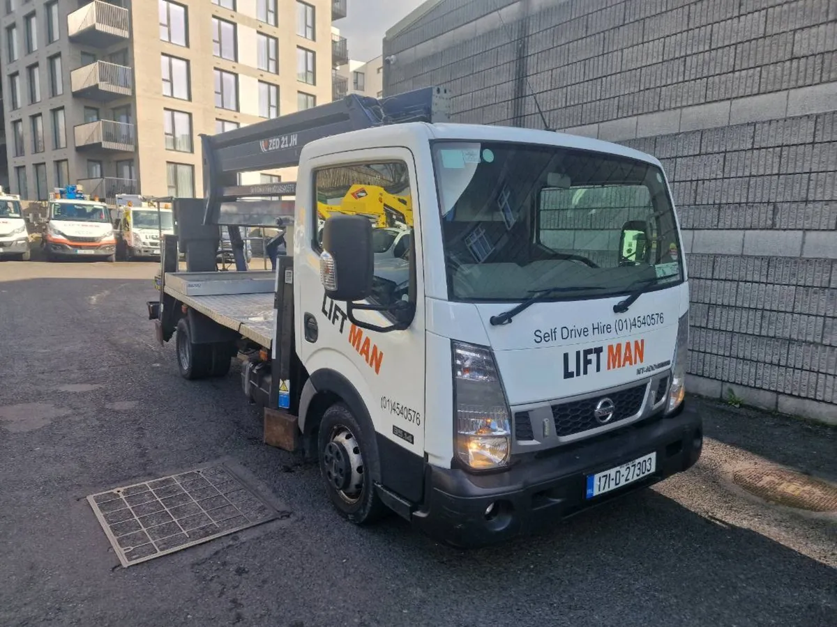 2017 Nissan Cabstar Cherrypicker - Image 1