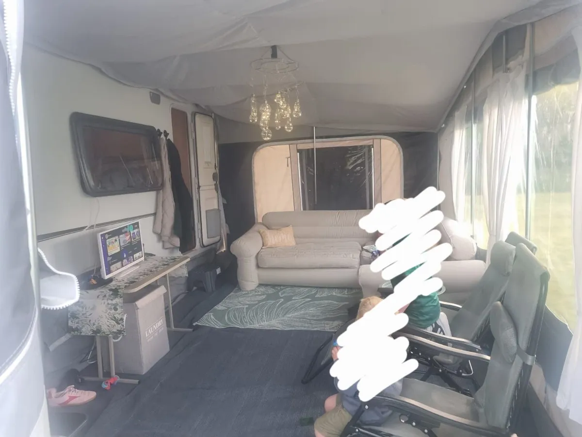 Caravan awning - Image 3