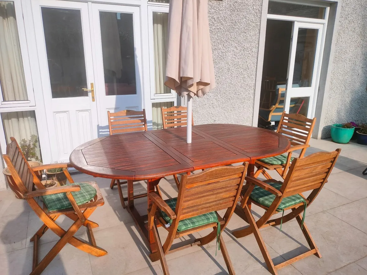 Garden dining table and chairs - Image 2