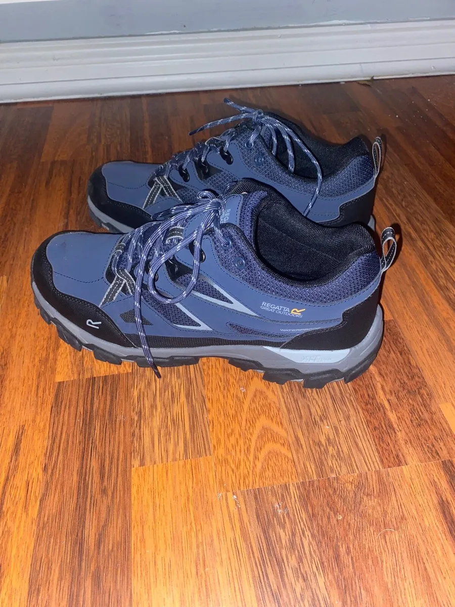 Mens Regatta work safety/hiking boots - Image 2