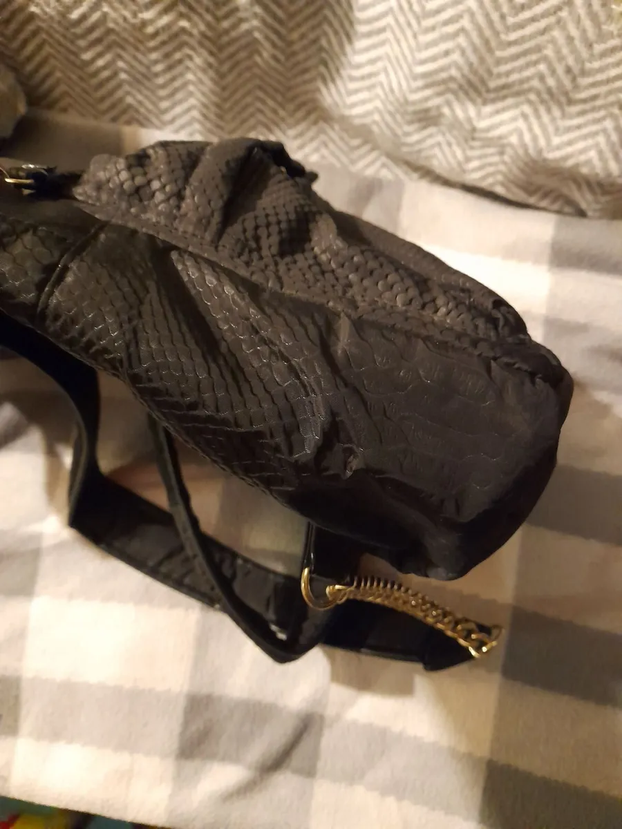 Victoria's Secret Women's Backbag in Black - Image 4