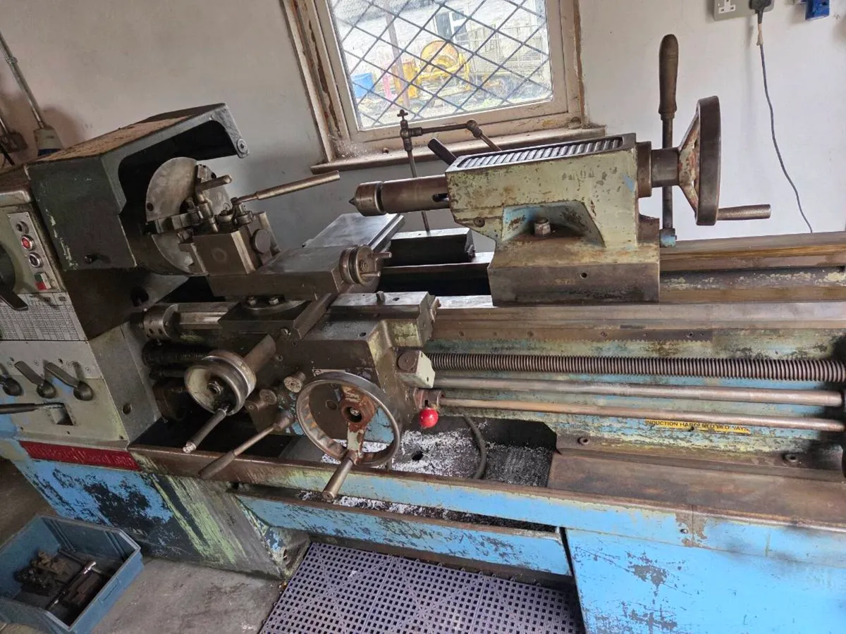 Colchester lathe - Image 2