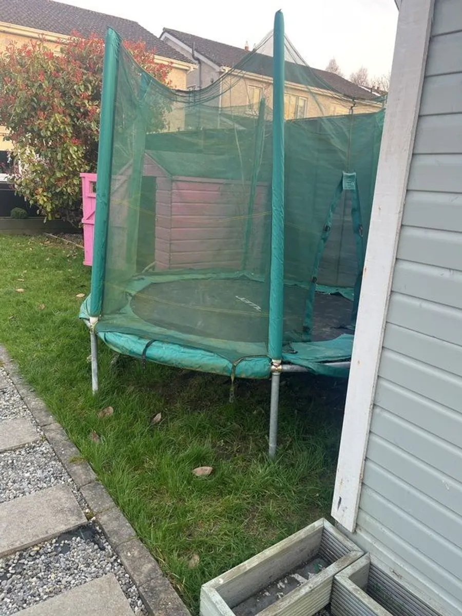 trampoline FREE to take away - Image 2