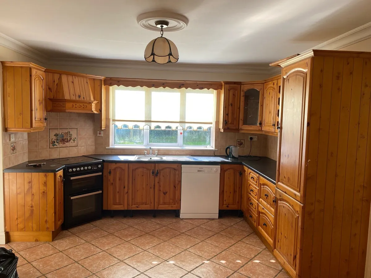 Kitchen - Image 1
