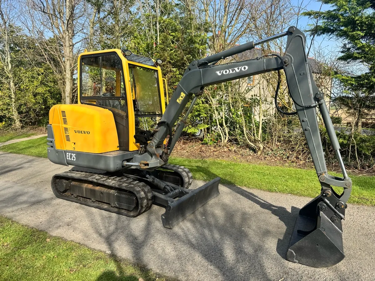 Volvo ec25 - Image 1