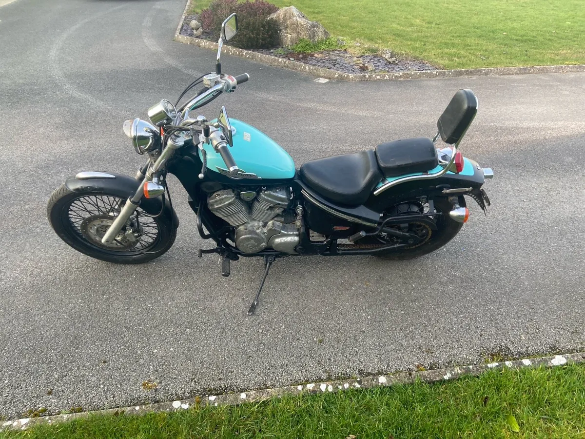 Honda shadow VT 600 - Image 2
