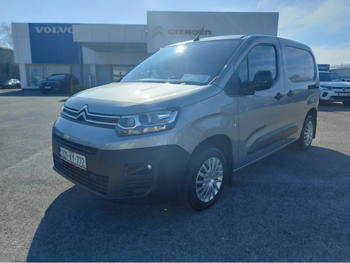 Citroen Berlingo ENT VISION BLUEHDI 10 100 MWB 650 - Image 1