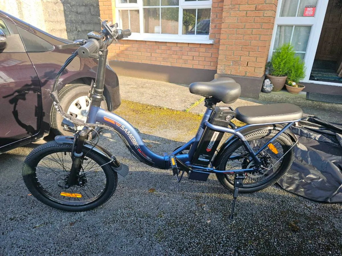 CY20 Portable Commuter Electric Folding Bike - Image 1