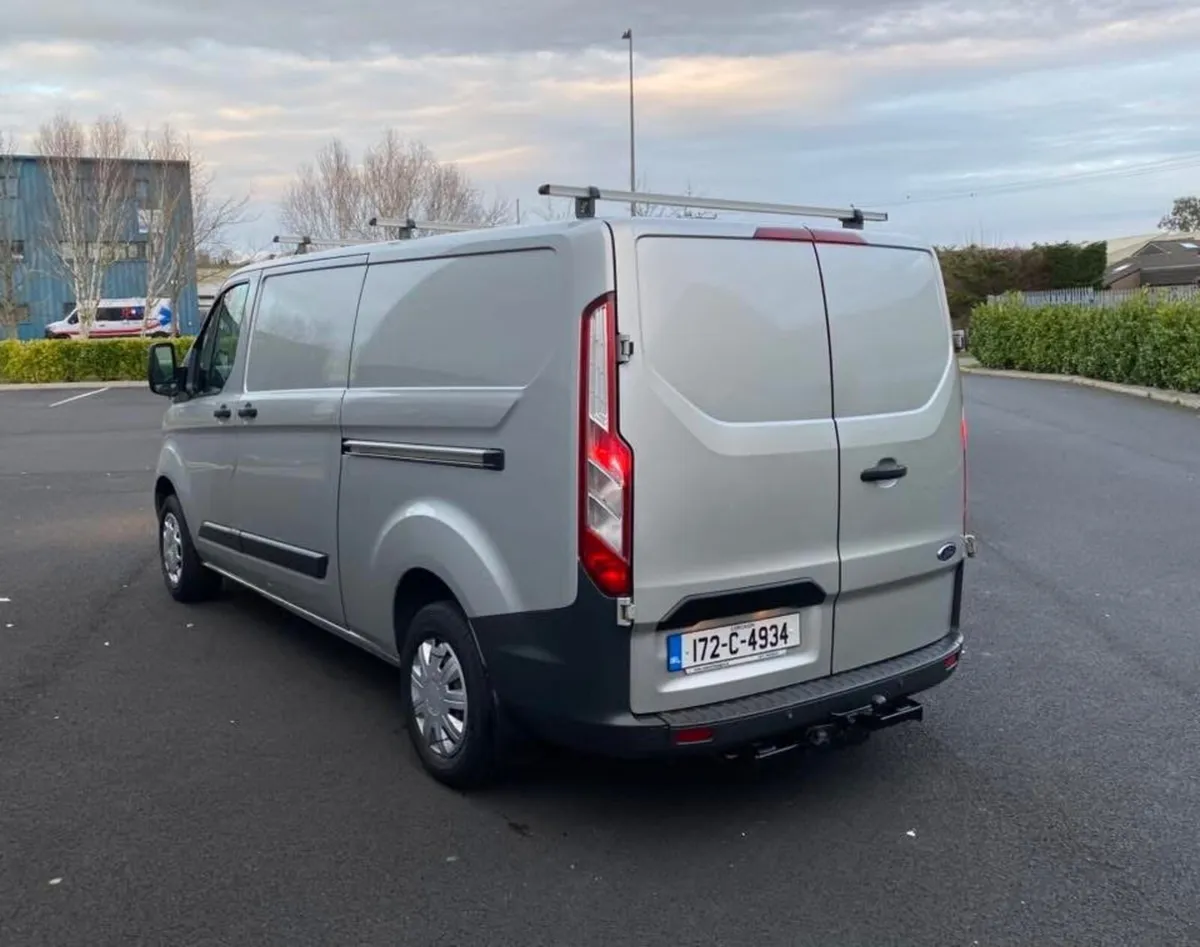 2017 Transit Custom Trend. Tax 10.26 & Doe 08.26. - Image 4