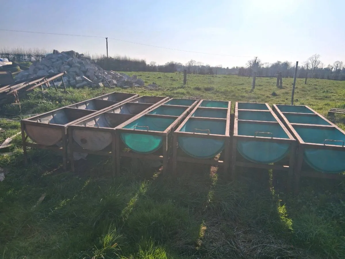 Feeding Troughs - Image 2