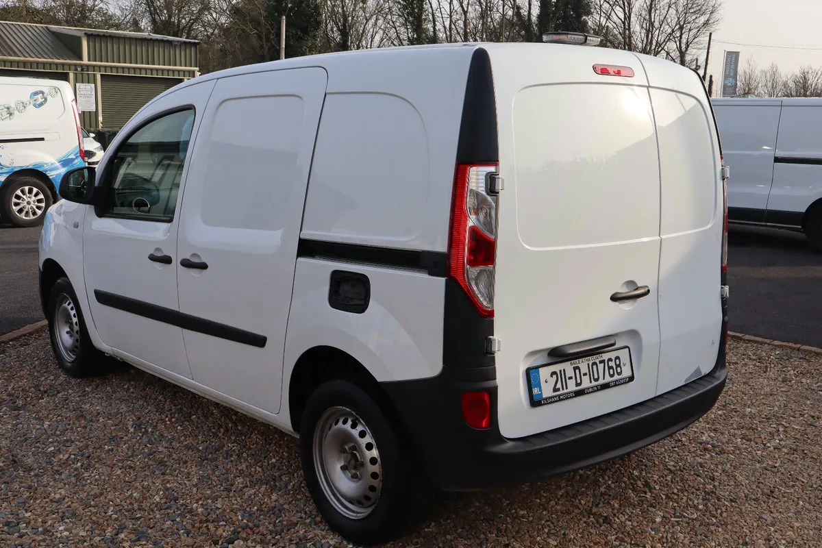 2021 RENAULT KANGOO - Image 3