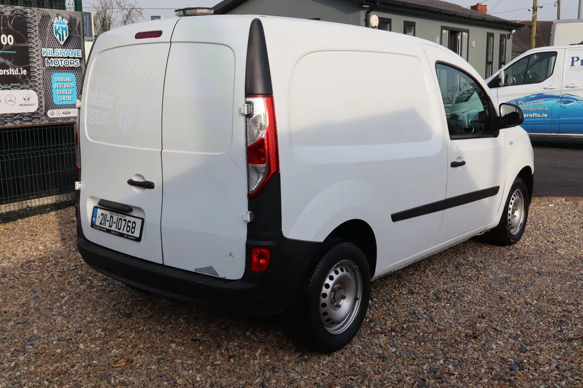 2021 RENAULT KANGOO - Image 4