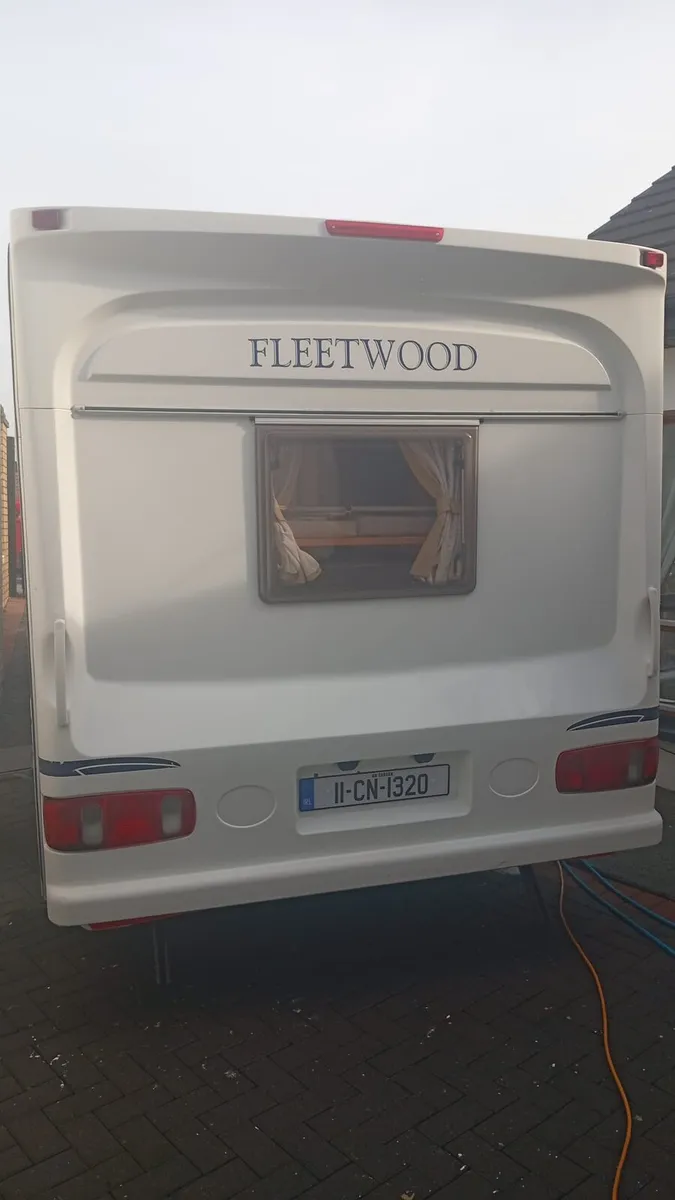 2006 5/6 berth Full size awning - Image 2