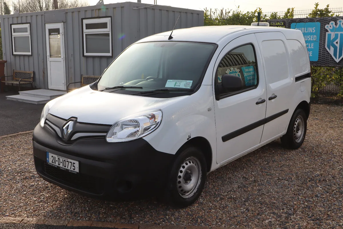 2021 RENAULT KANGOO - Image 2
