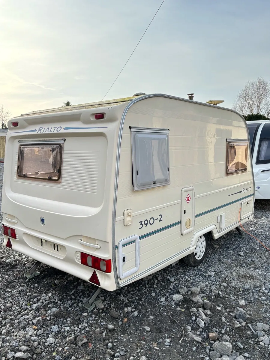 LIKE BRAND NEW AVONDALE RIALTO - Image 4