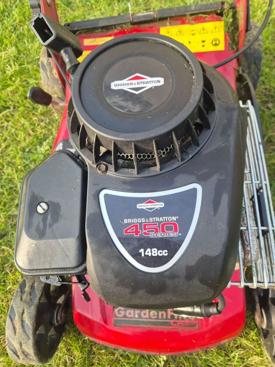 Lawnmower  *Engine only* Briggs + Stratton - Image 1