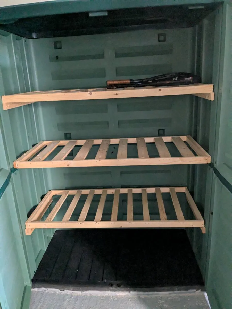 garden storage unit - Image 2