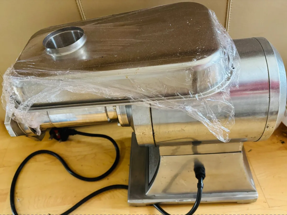 Electric meat grinder - Image 3