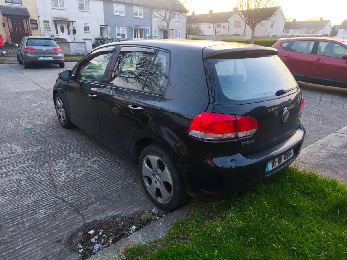 2010 Volkswagen Golf 1.6 TDI - Image 4