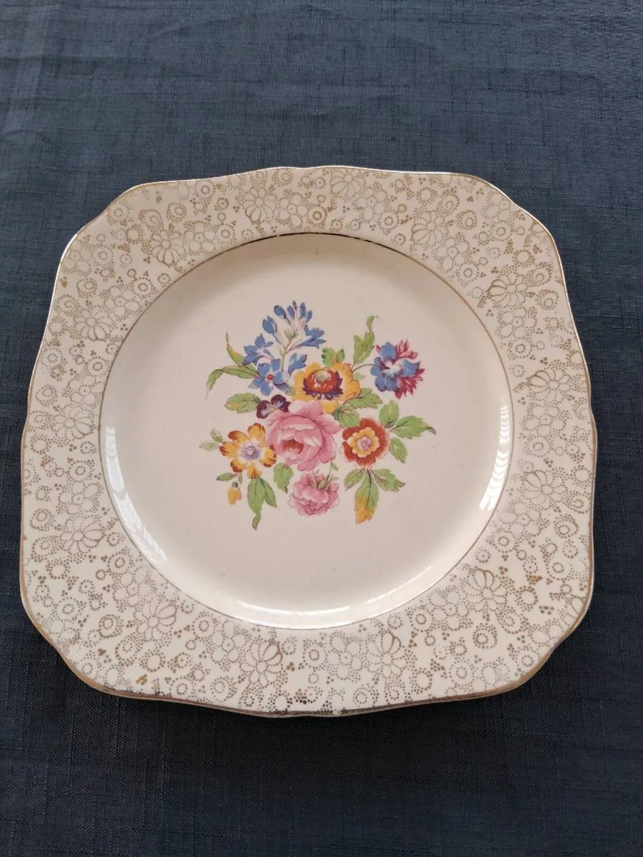 Old English Sampler Plate - Image 1