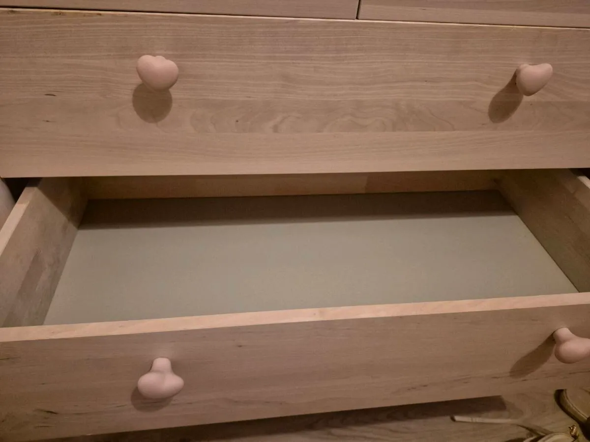 Chest of drawer - Image 3