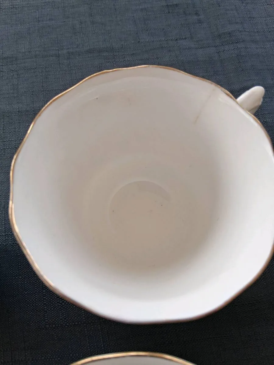 English Bone China Teaset - Image 3