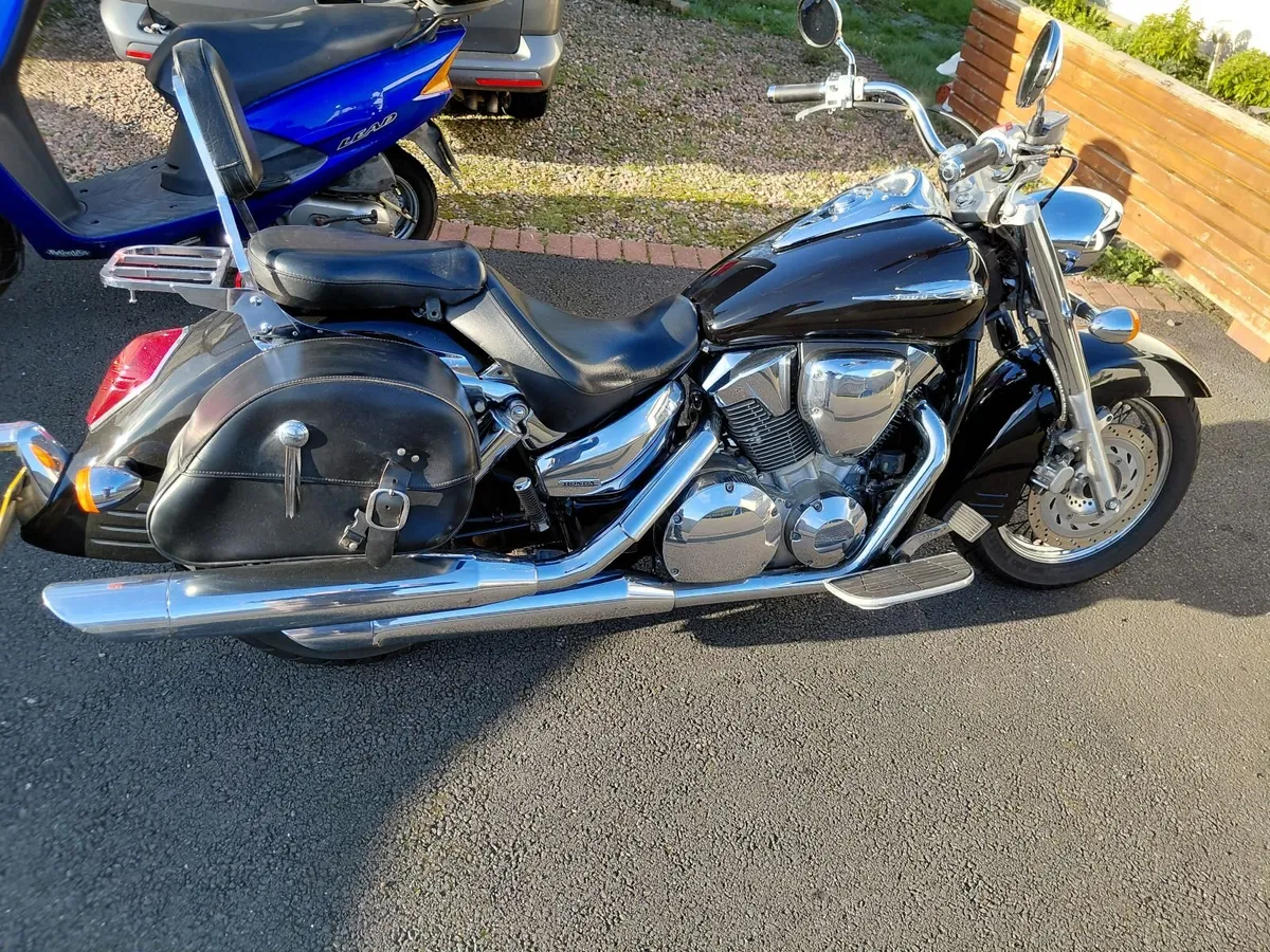 Honda VTX 2008 - Image 1