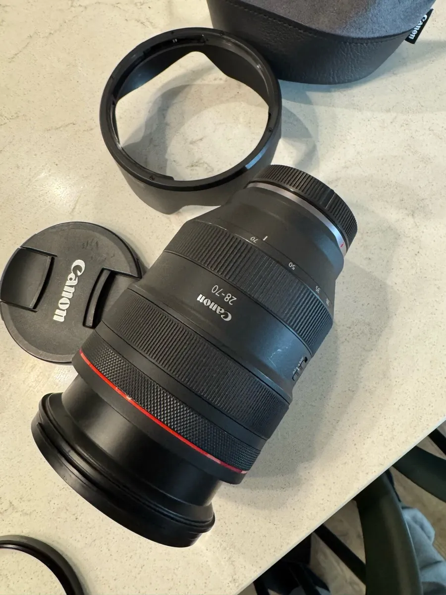 canon rf 28 - 70mm f2 lens like new - Image 3