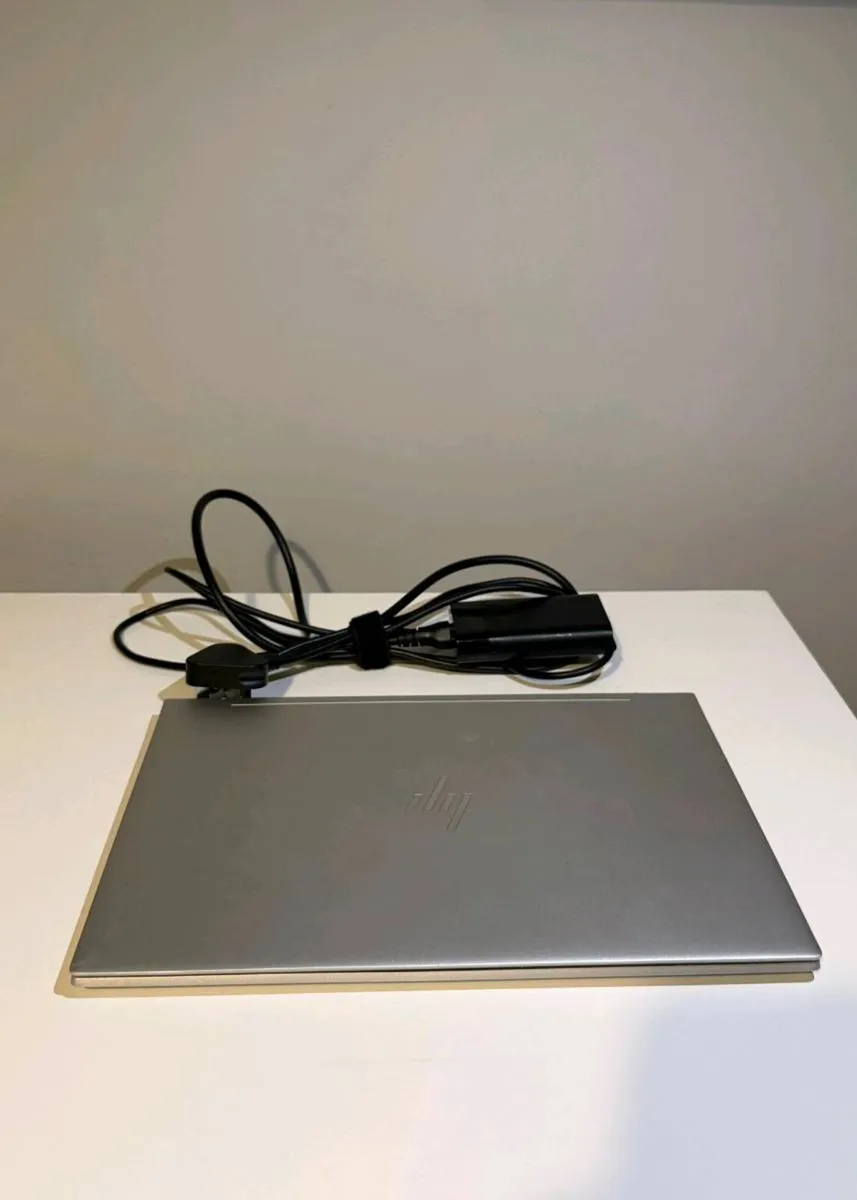 HP Envy 13 inch Touch i7 8GB 512GB SSD Laptop - Image 2