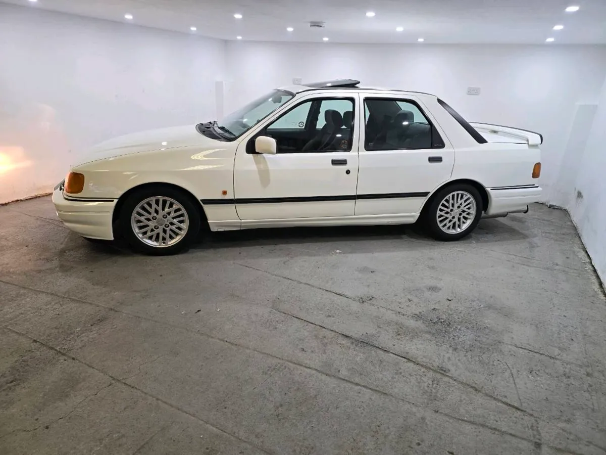 Ford Sierra RS Cosworth chaser twincam landcruiser - Image 1