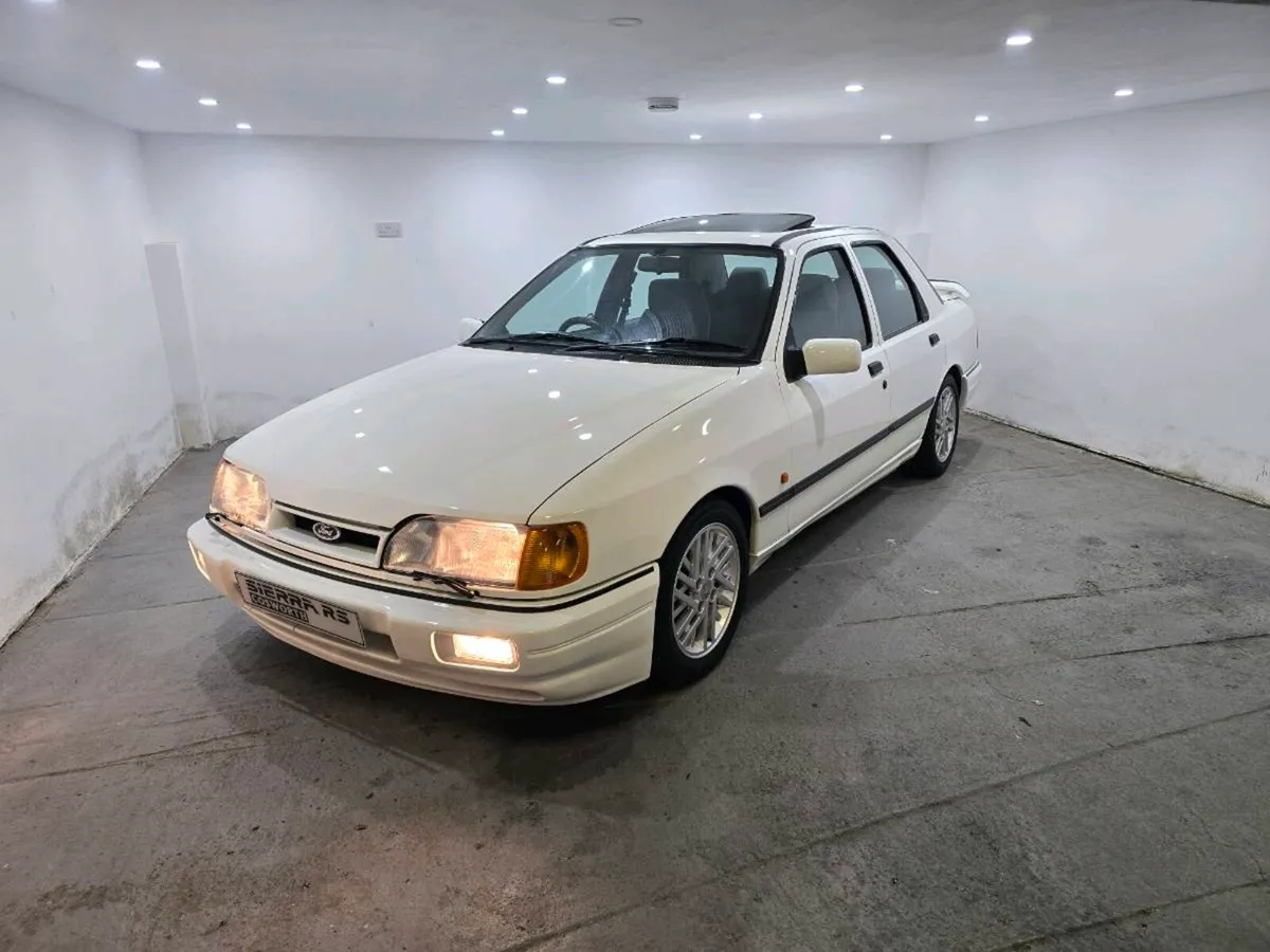 Ford Sierra RS Cosworth chaser twincam landcruiser - Image 3