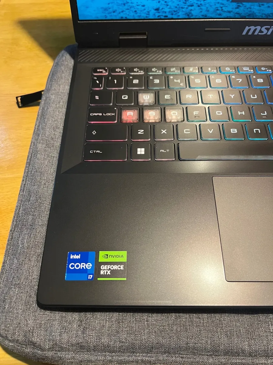 MSI Sword 16 HX B14V Gaming/Architecture Laptop - Image 4